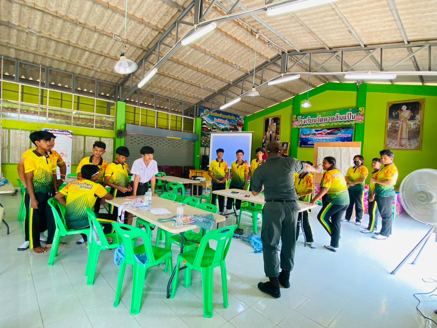โครงการ วิถีประชาธิปไตยและความสมานฉันท์ในชุมชน